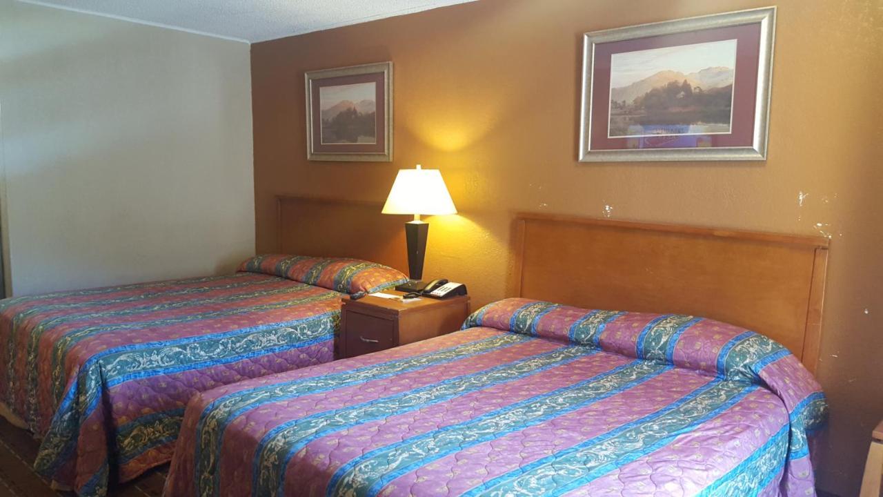 Scottish Inn Knoxville Dış mekan fotoğraf