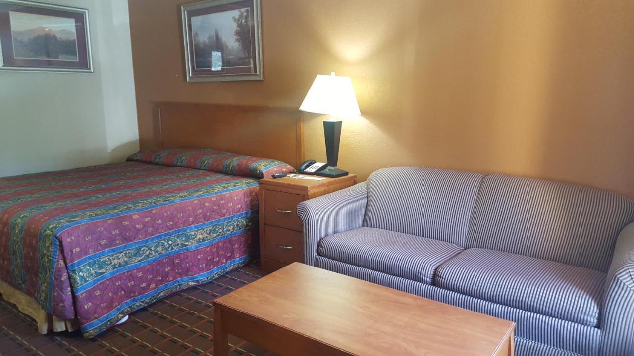 Scottish Inn Knoxville Dış mekan fotoğraf